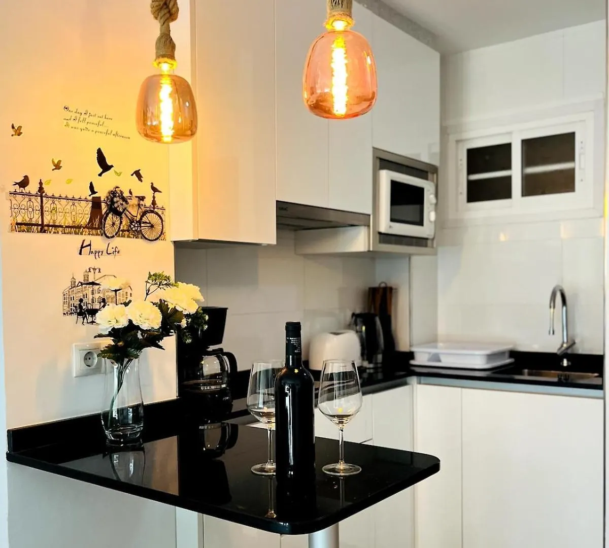 Apartmento Trocadero 贝纳尔马德纳 公寓